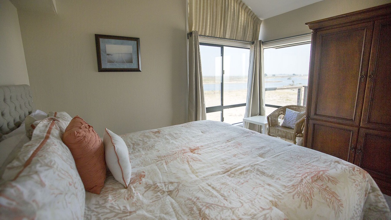 Photo of Bedroom in Pajaro Dunes