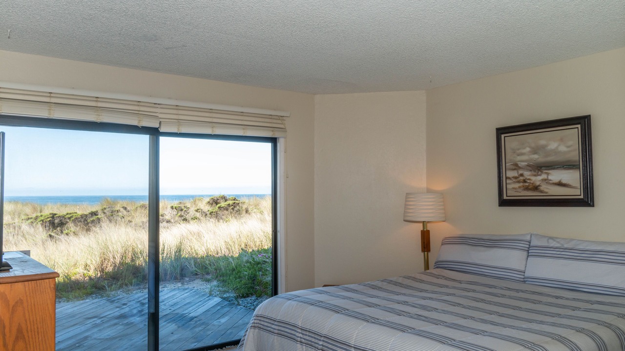 Photo of Bedroom in Pajaro Dunes