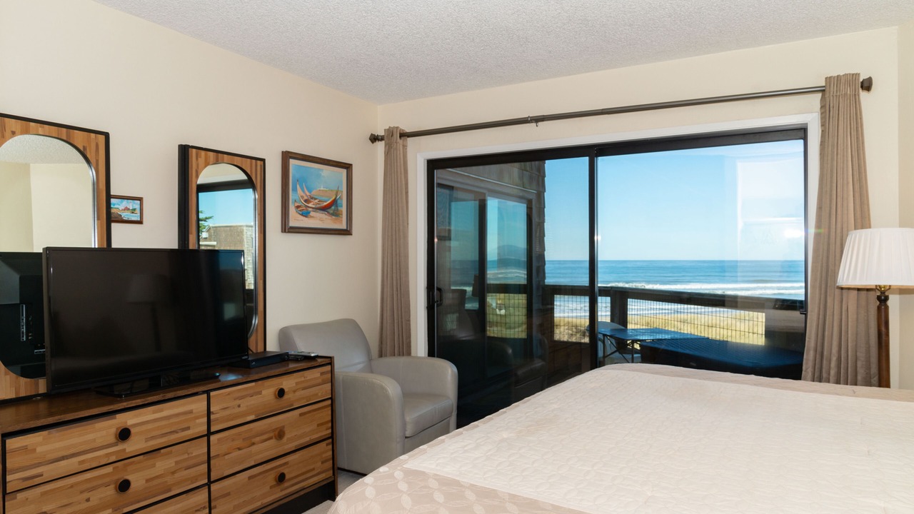 Photo of Bedroom in Pajaro Dunes