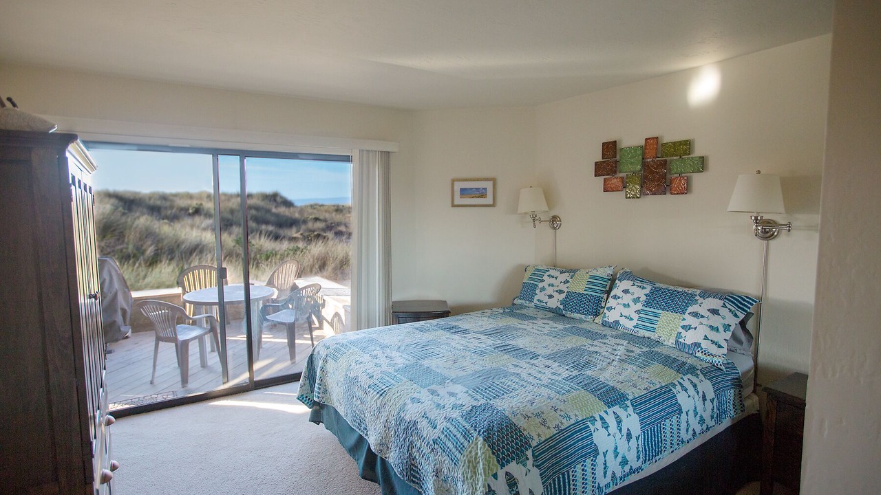 Photo of Bedroom in Pajaro Dunes