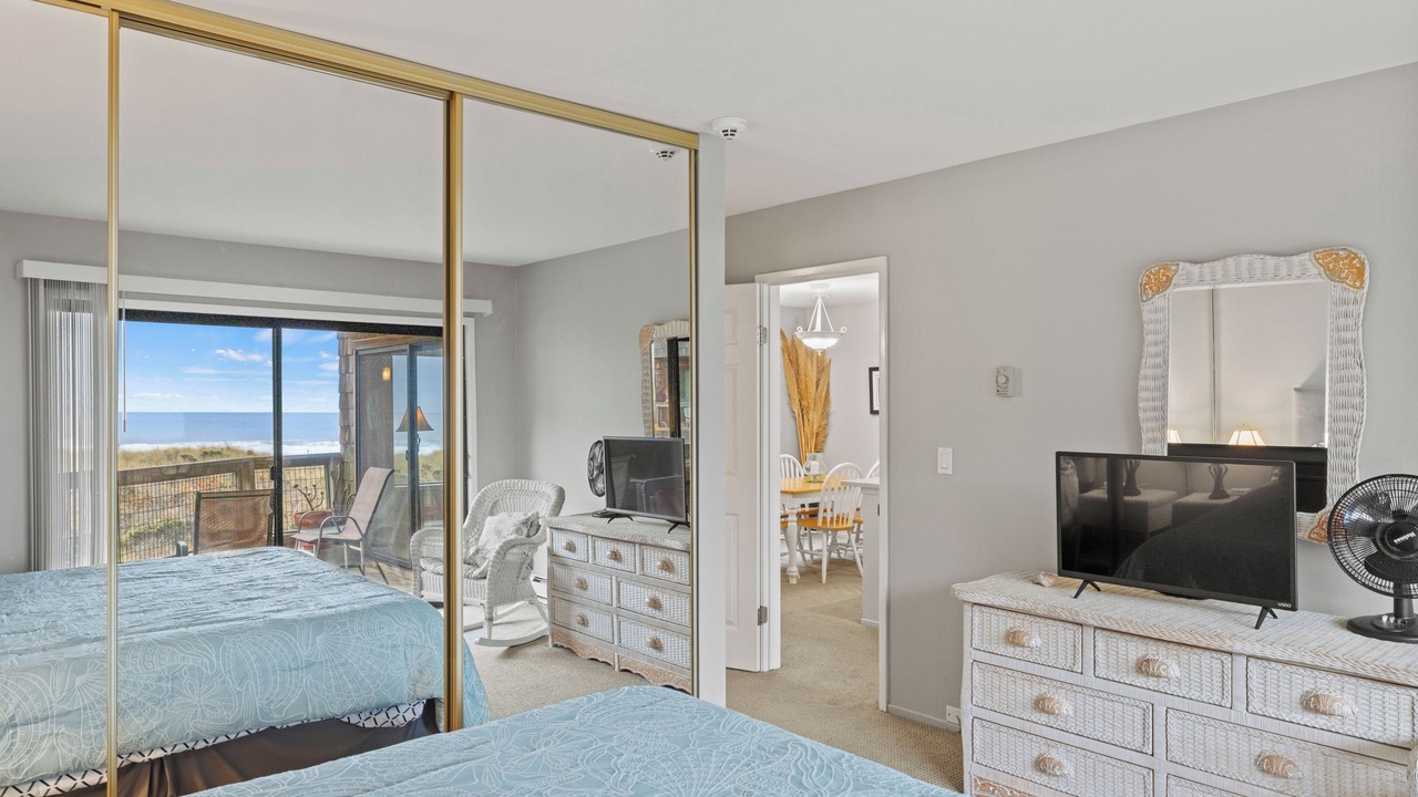 Photo of Bedroom in Pajaro Dunes