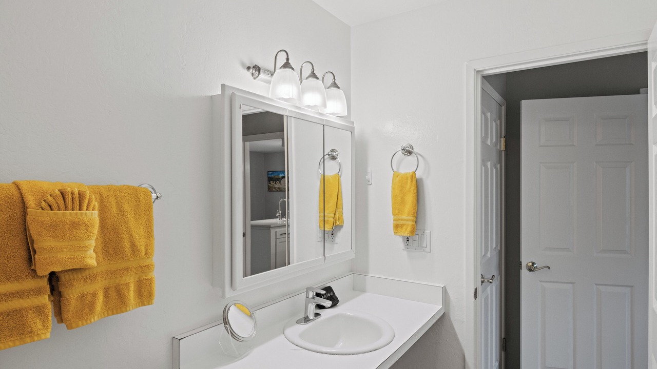 Photo of Bathroom in Pajaro Dunes