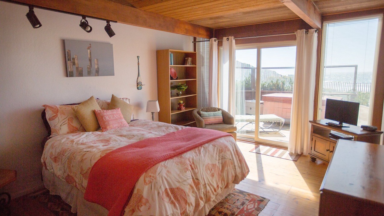 Photo of Bedroom in Watsonville