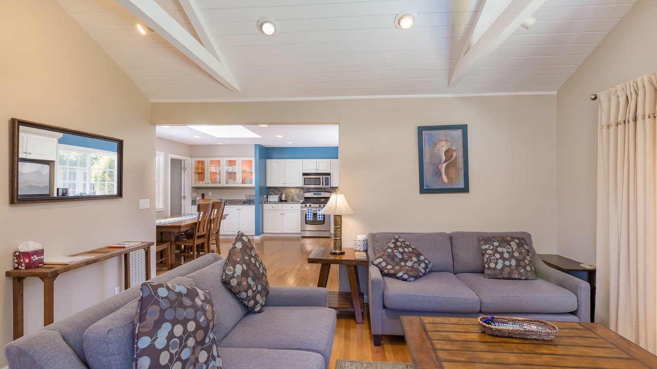 Photo of Bedroom in Opal Cliffs