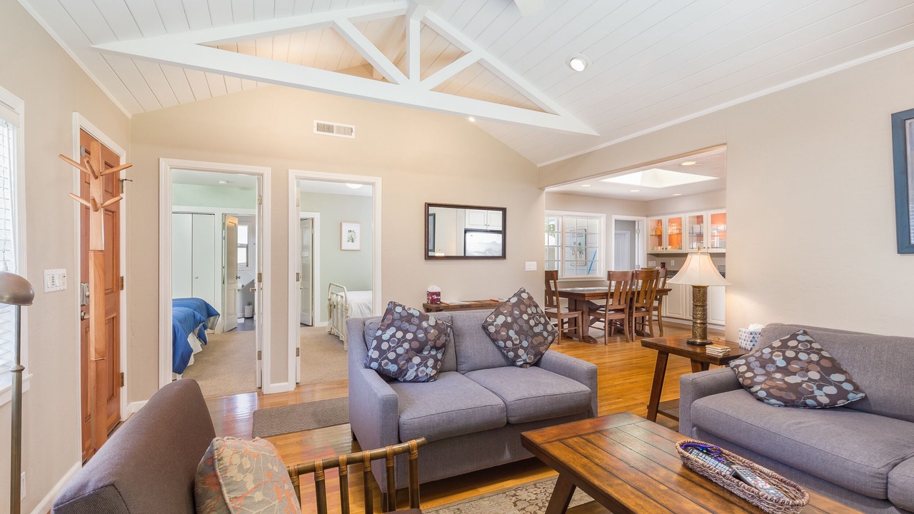 Photo of Bedroom in Opal Cliffs