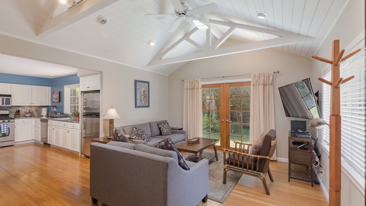 Photo of Livingroom in Opal Cliffs