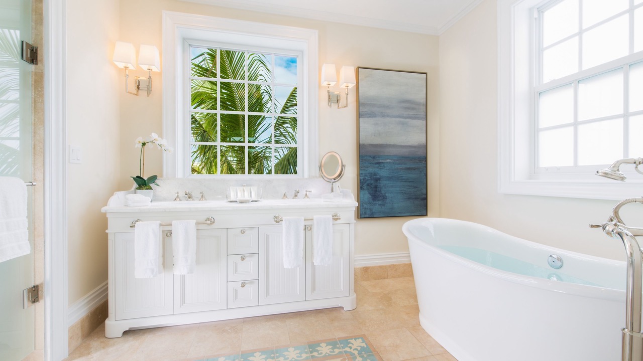 Photo of Bathroom in Long Bay