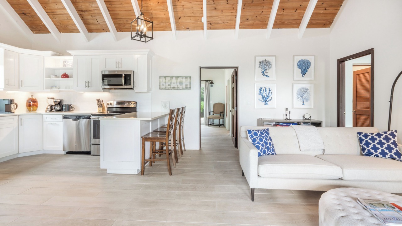 Photo of Livingroom in Venetian Road Settlement