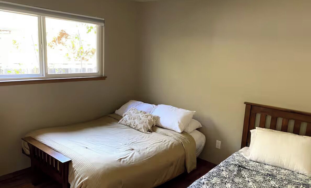 Photo of Bedroom in Opal Cliffs