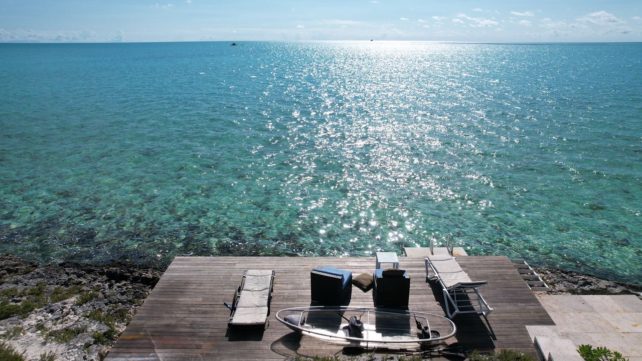 Photo of Outdoor in Leeward Settlement