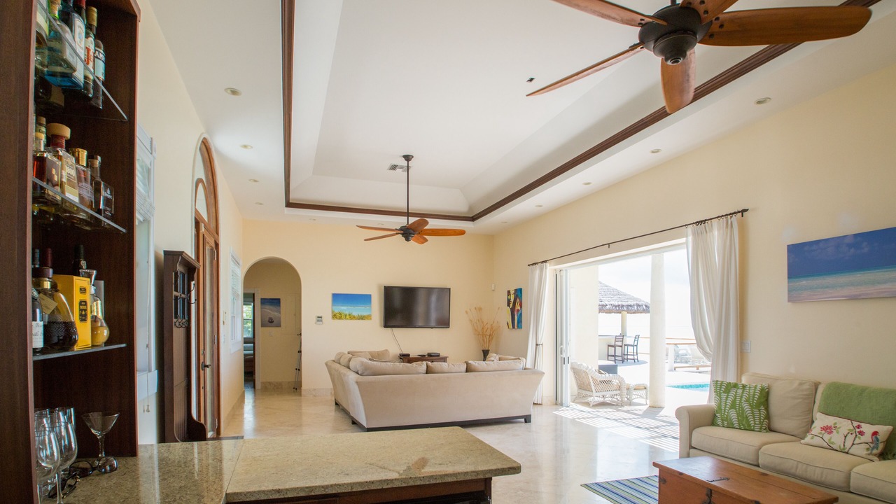 Photo of Livingroom in Leeward Settlement