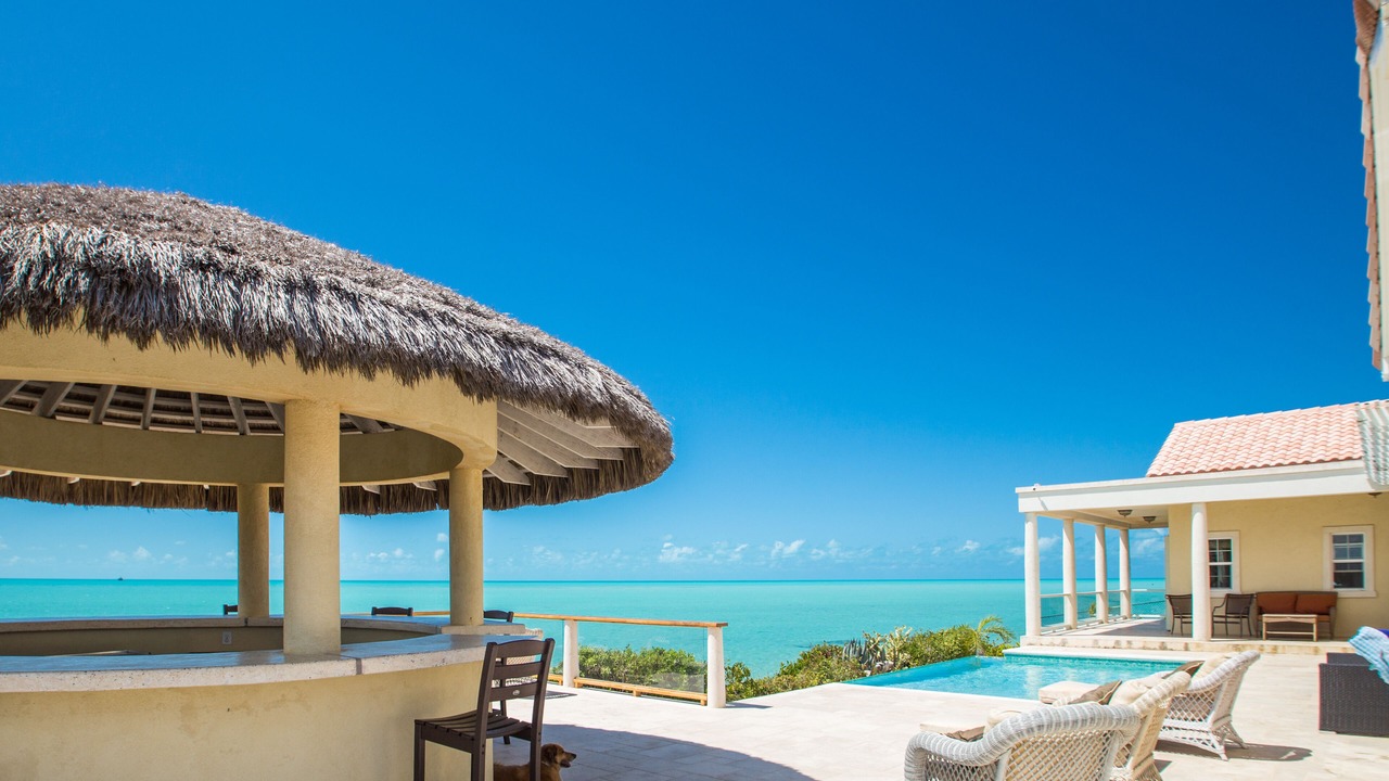 Photo of Patio Balcony in Leeward Settlement