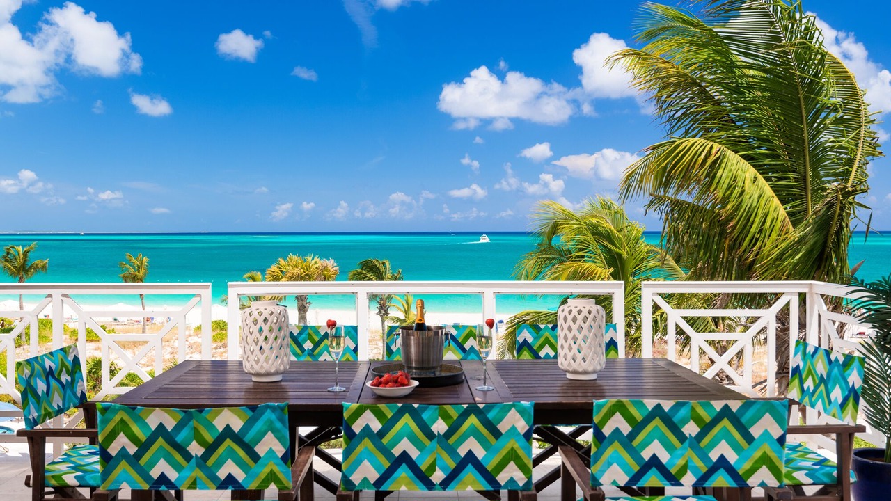Photo of Patio Balcony in Grace Bay