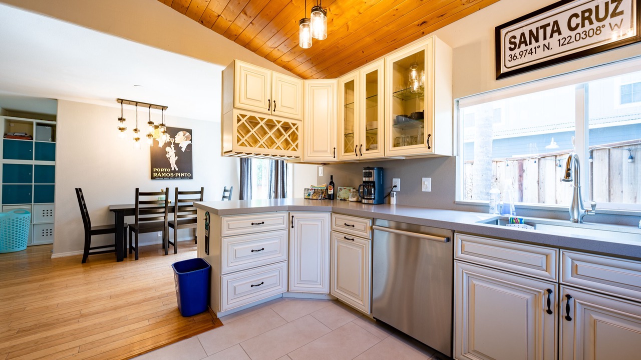 Photo of Kitchen in Bananna Belt