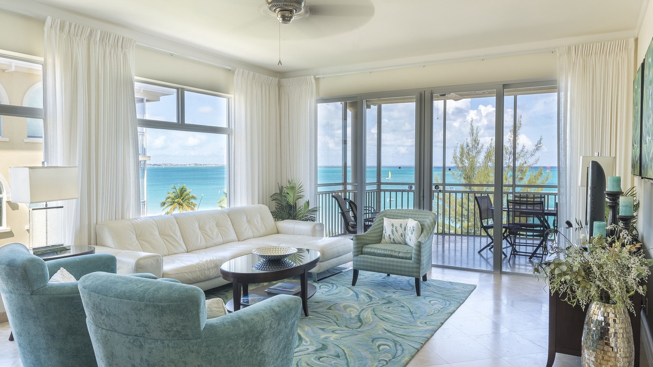 Photo of Livingroom in Grace Bay