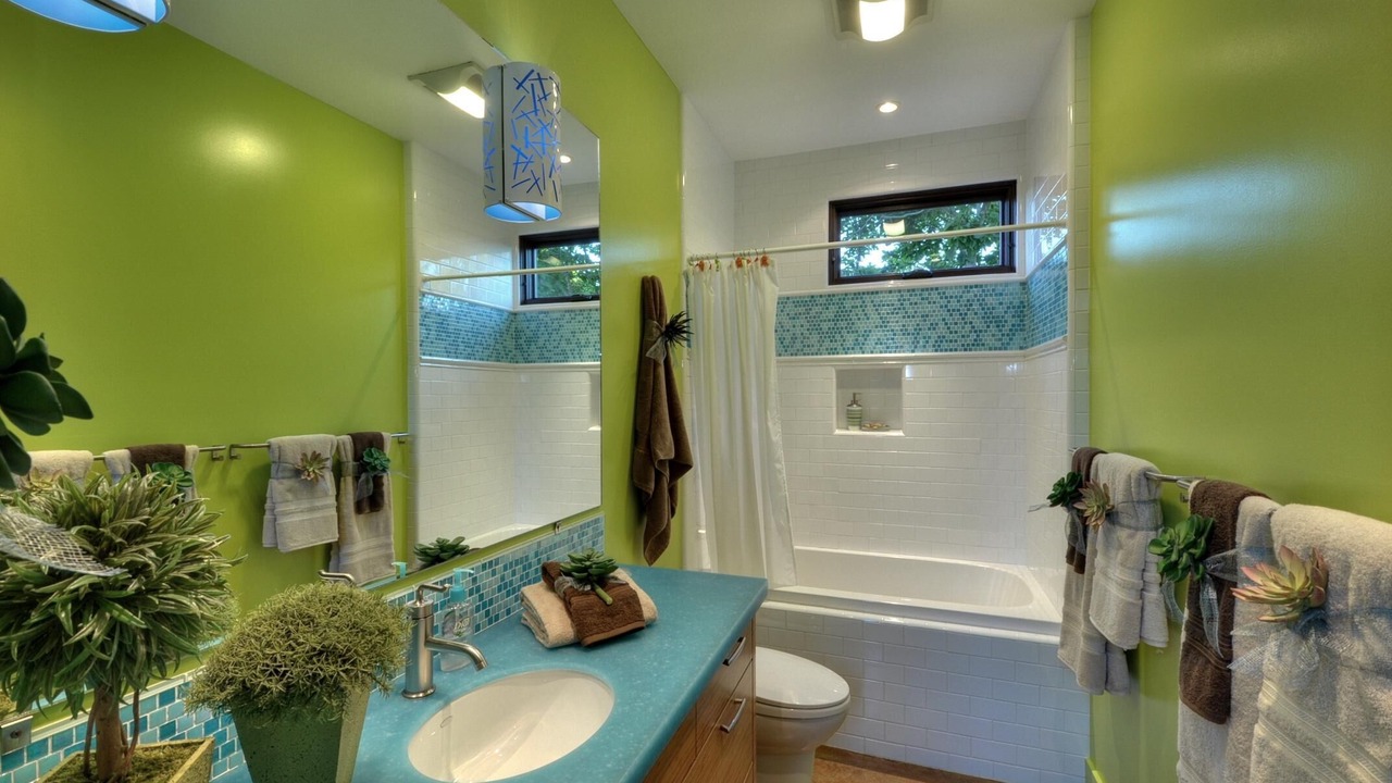 Photo of Bathroom in Eastside Santa Cruz