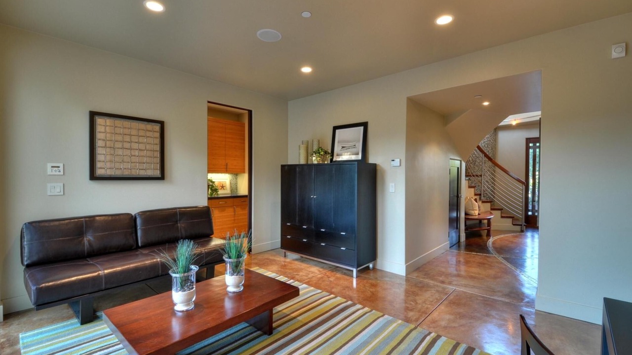 Photo of Livingroom in Eastside Santa Cruz