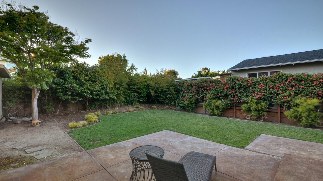 Photo of Patio Balcony in Eastside Santa Cruz