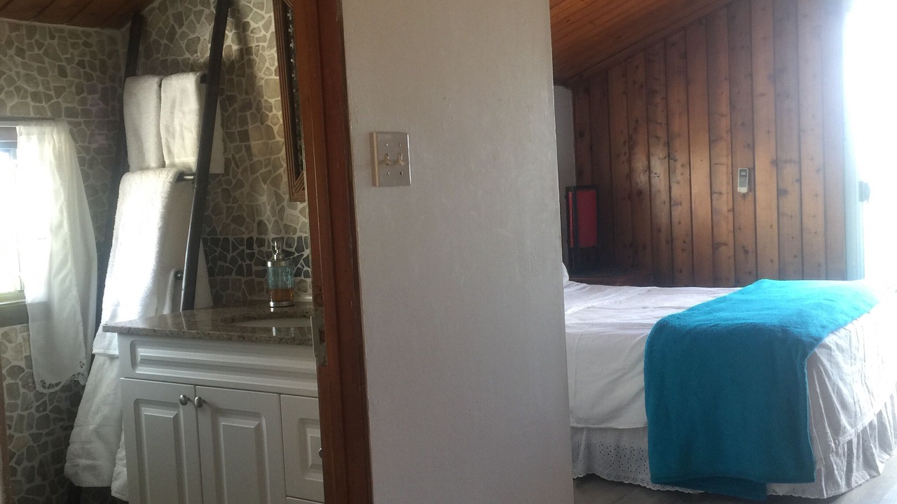 Photo of Bathroom in Cockburn Town
