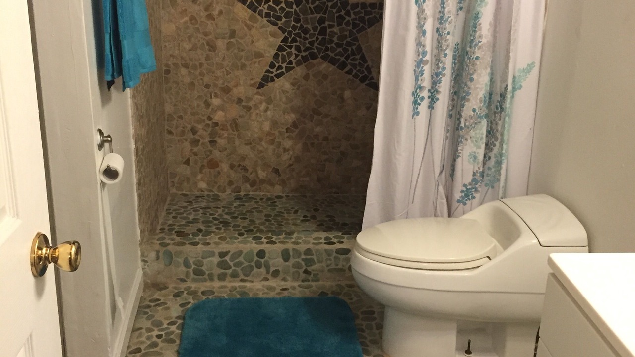 Photo of Bathroom in Cockburn Town
