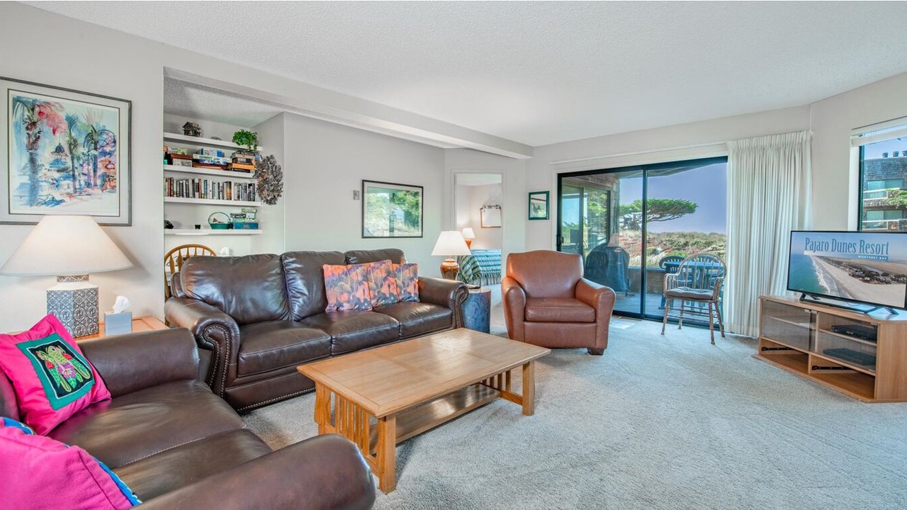 Photo of Livingroom in Pajaro Dunes