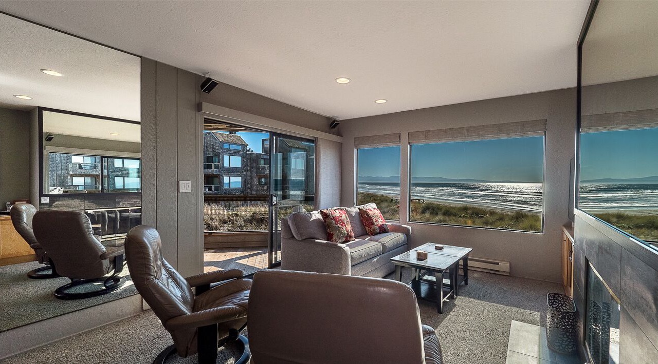 Photo of Livingroom in Pajaro Dunes