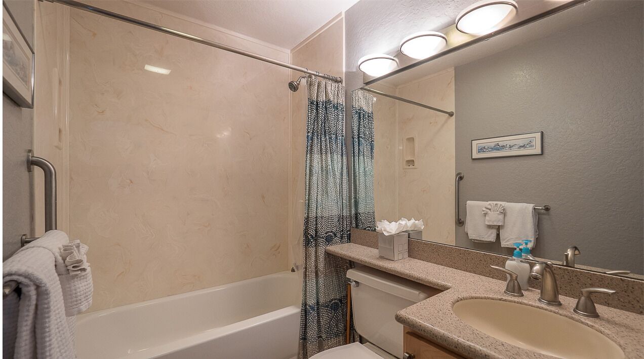 Photo of Bathroom in Pajaro Dunes