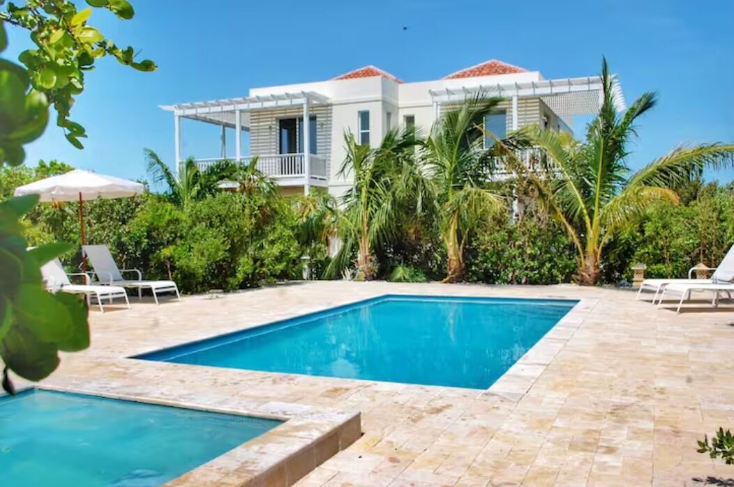 Photo of Outdoor in Long Bay Hills