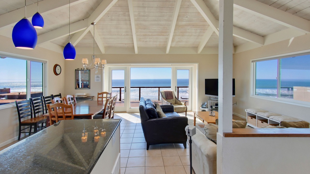 Photo of Livingroom in Watsonville