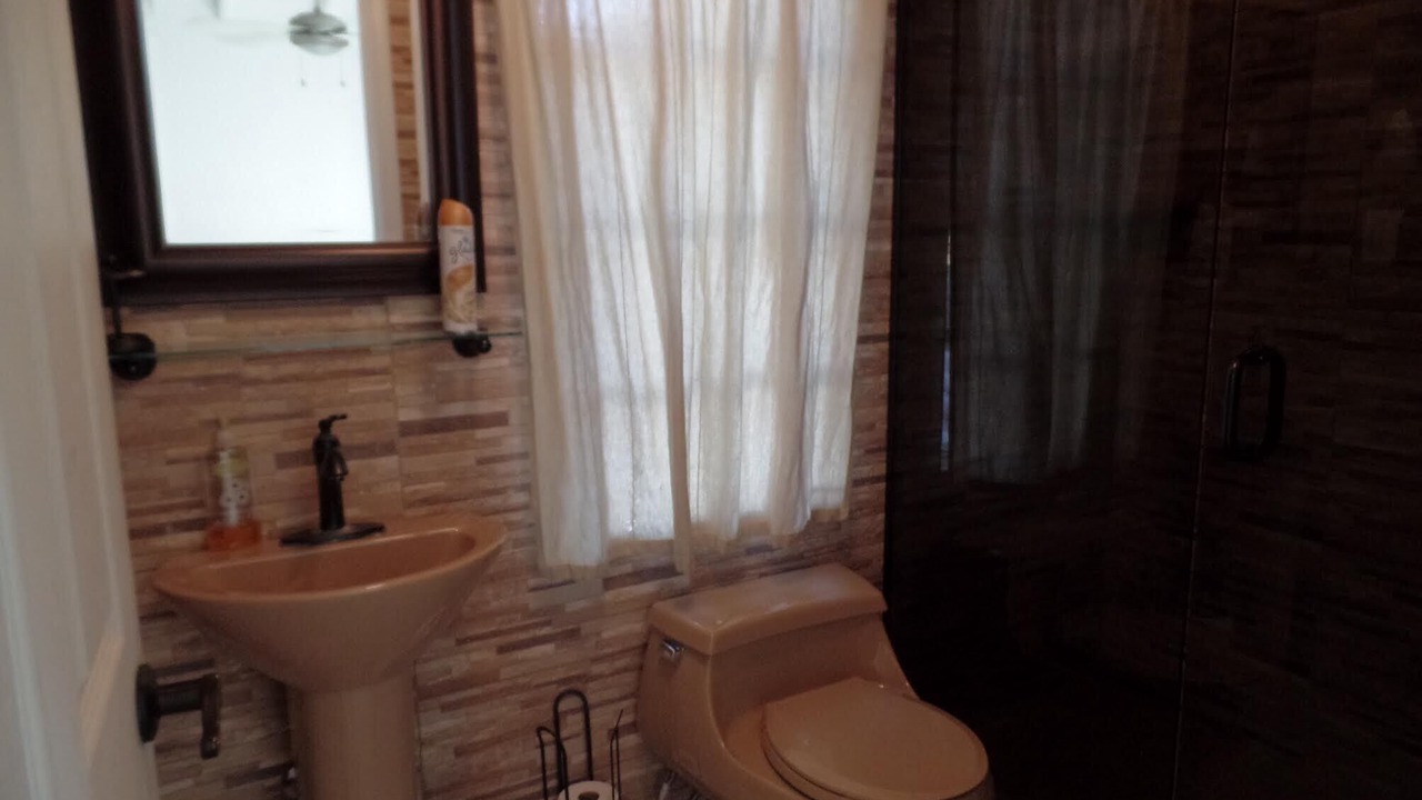 Photo of Bathroom in Discovery Bay