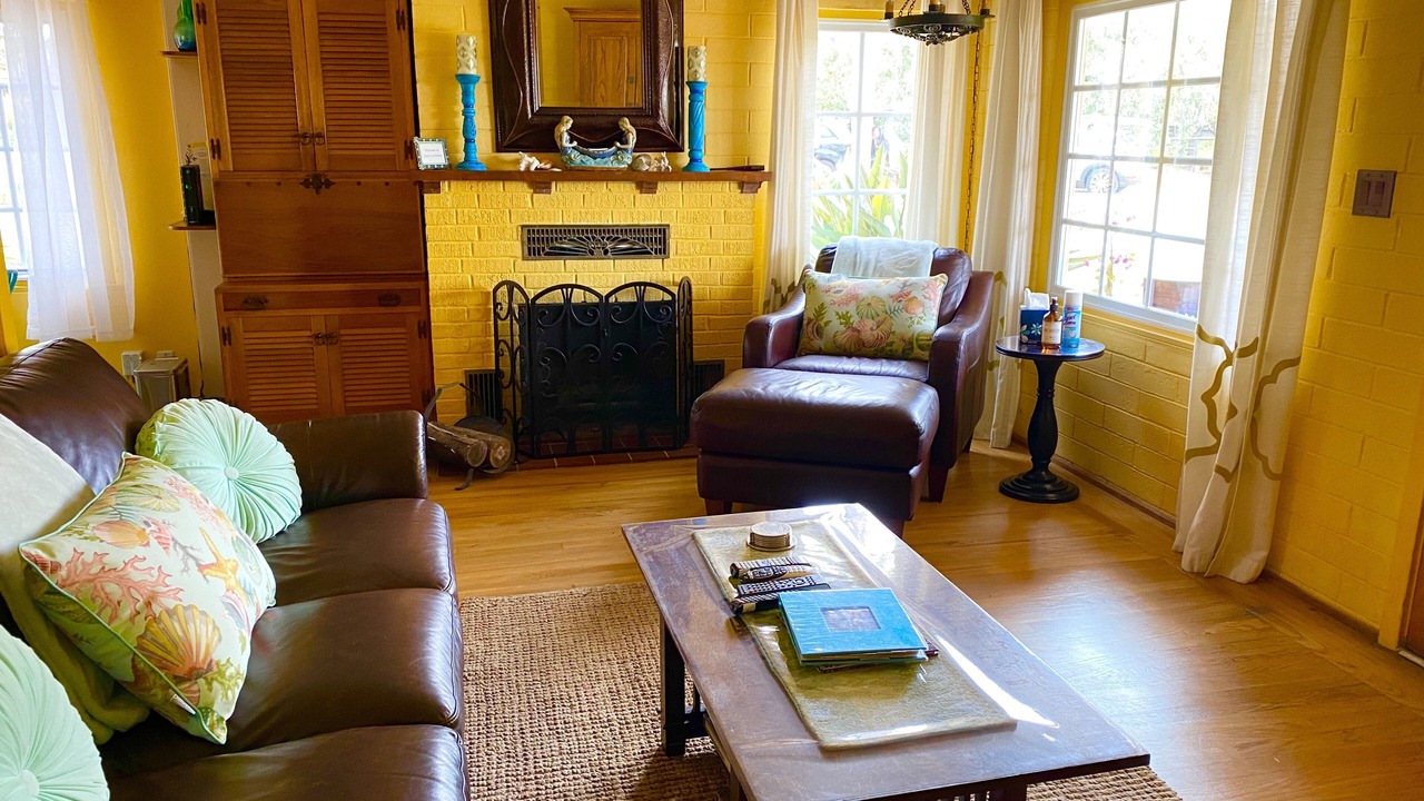 Photo of Livingroom in Opal Cliffs