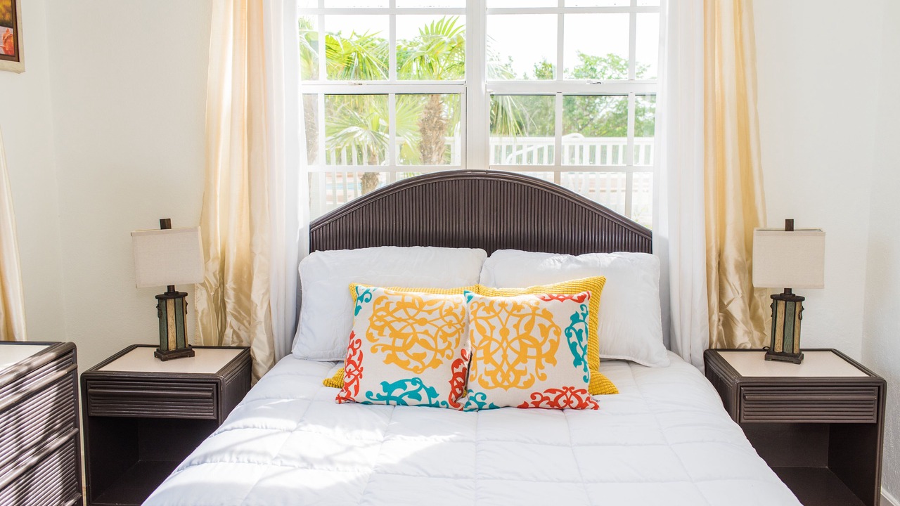 Photo of Bedroom in Leeward Settlement