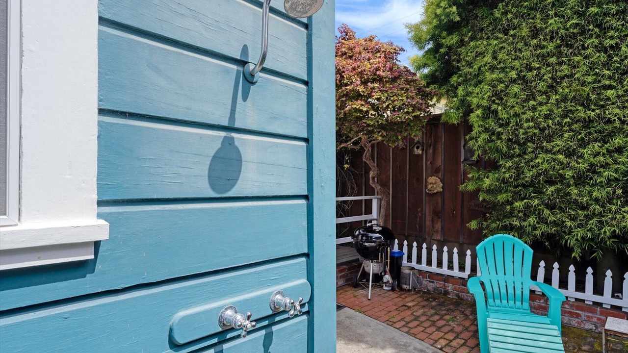 Photo of Outdoor in Seabright