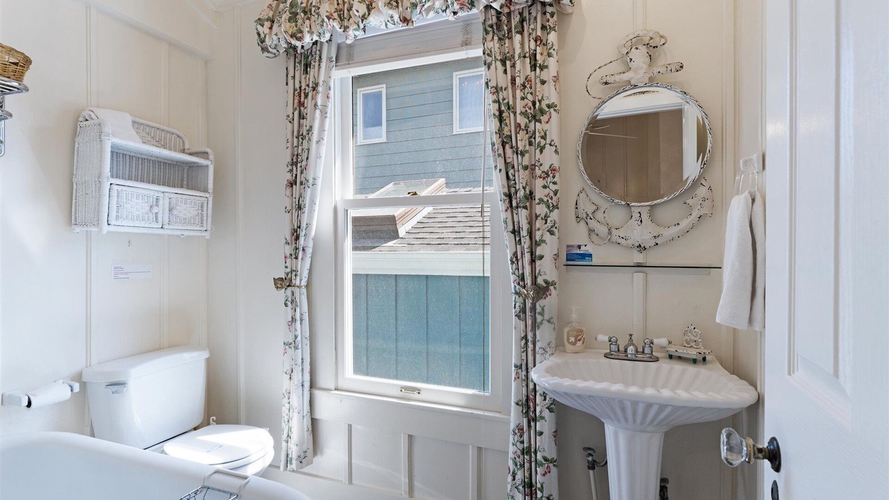 Photo of Bathroom in Seabright