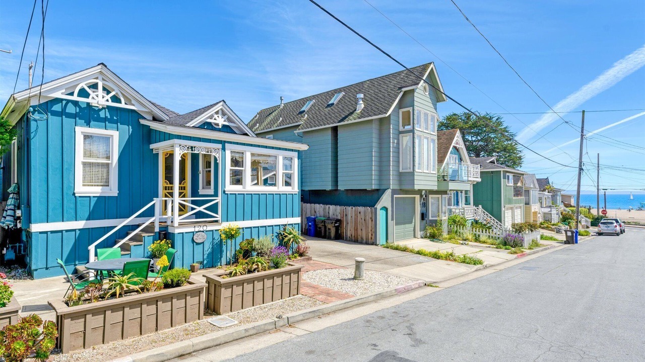 Photo of Others in Seabright