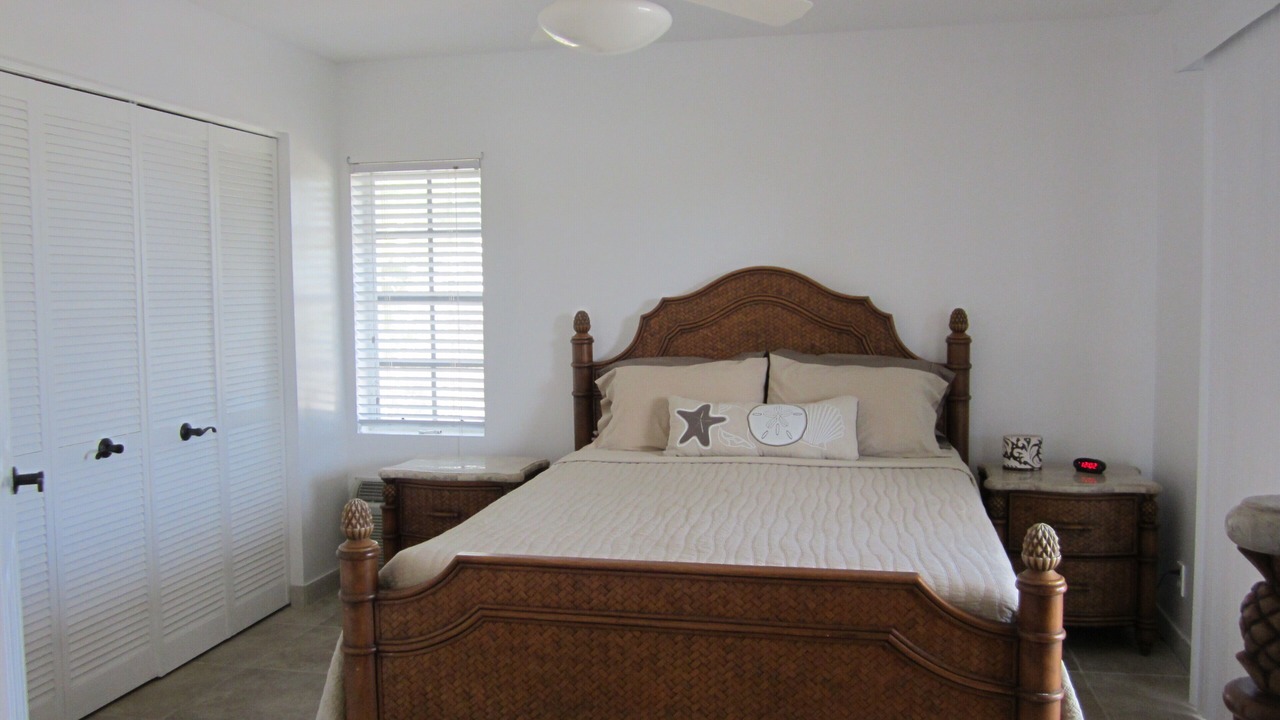 Photo of Bedroom in Discovery Bay