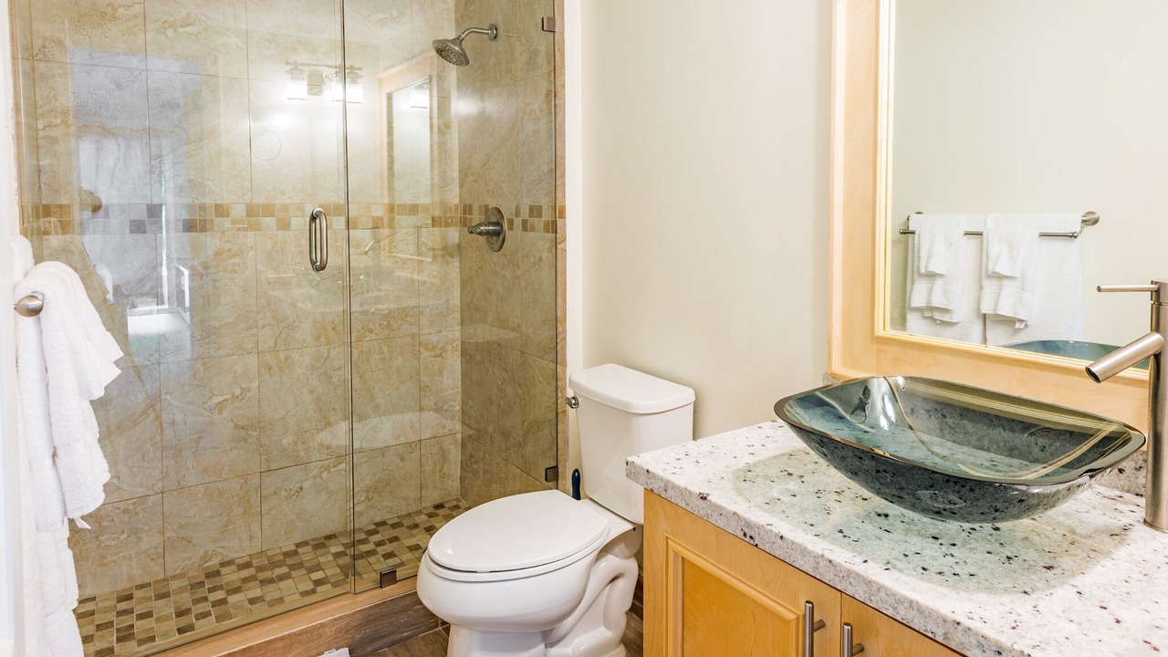 Photo of Bathroom in Long Bay Hills