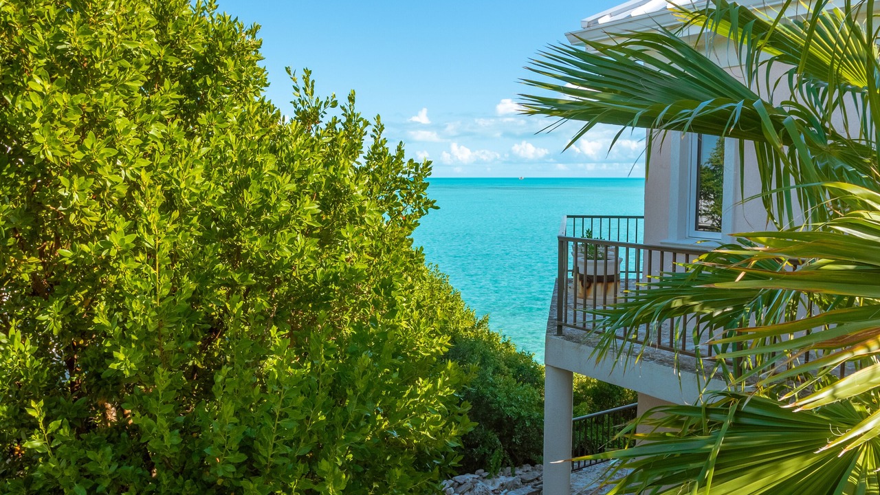 Photo of Patio Balcony in Leeward Settlement
