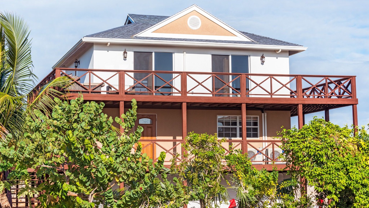 Photo of Others in Long Bay Hills