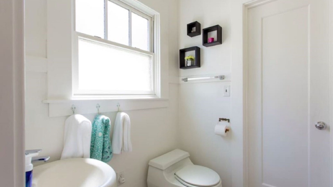 Photo of Bathroom in Beach Hill - Beach Flats