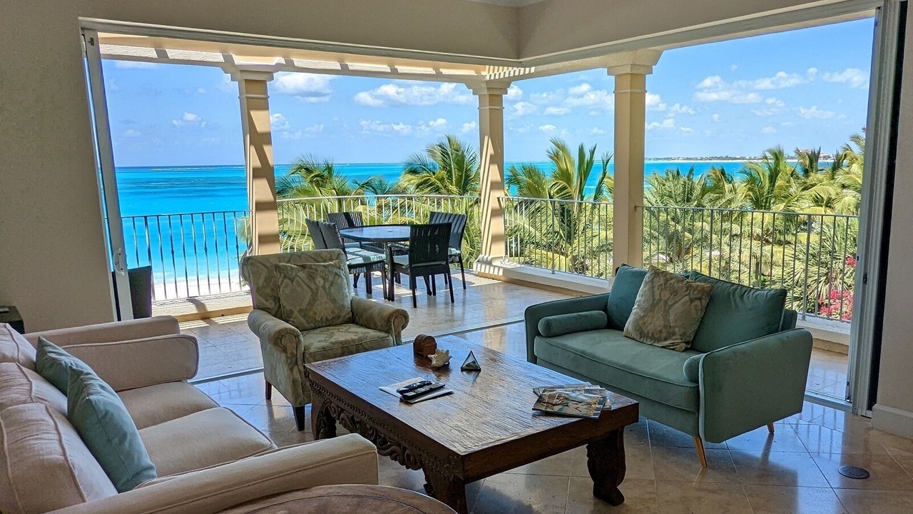 Photo of Bedroom in Grace Bay