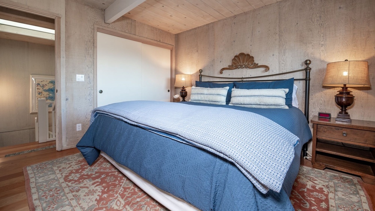 Photo of Bedroom in Watsonville