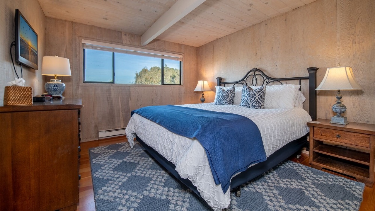 Photo of Bedroom in Watsonville