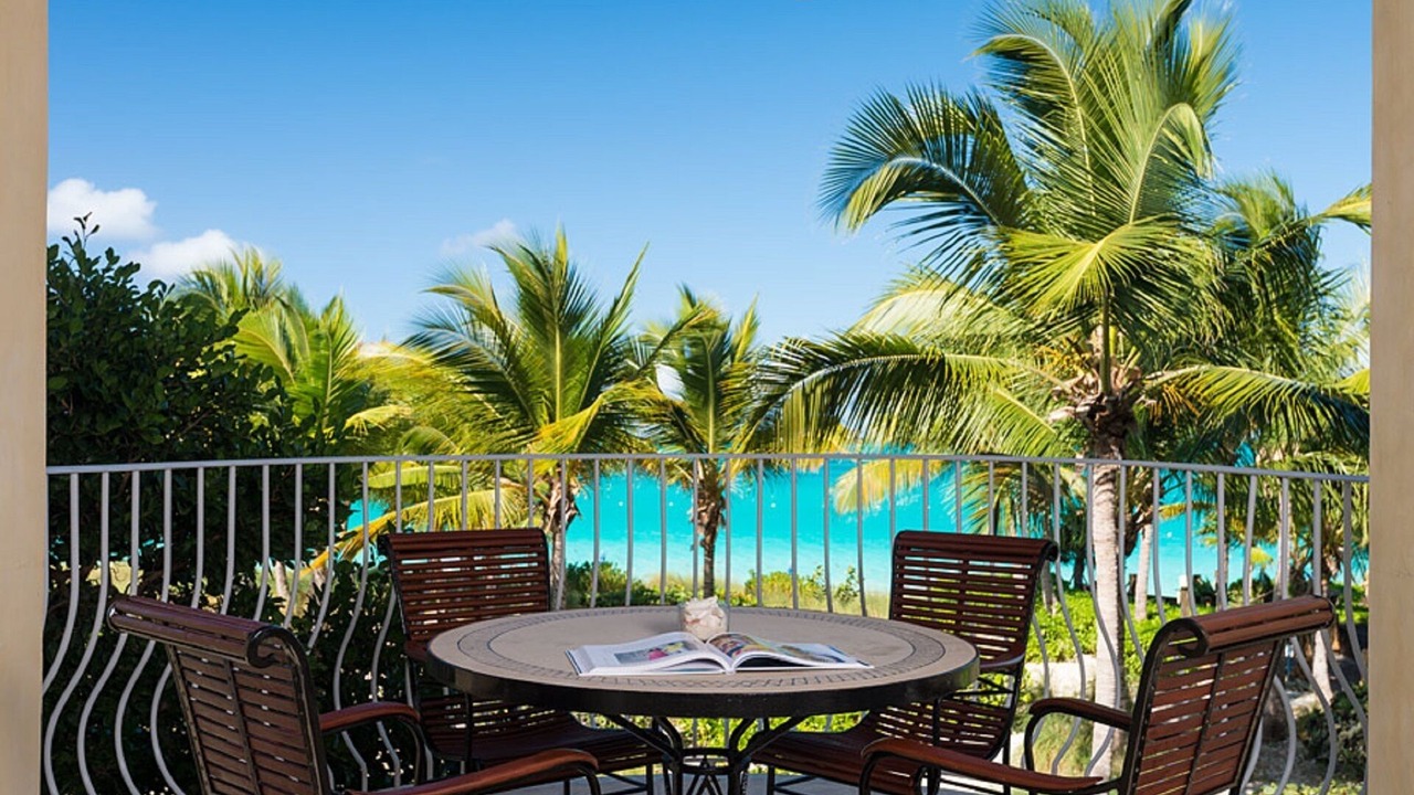 Photo of Patio Balcony in Grace Bay