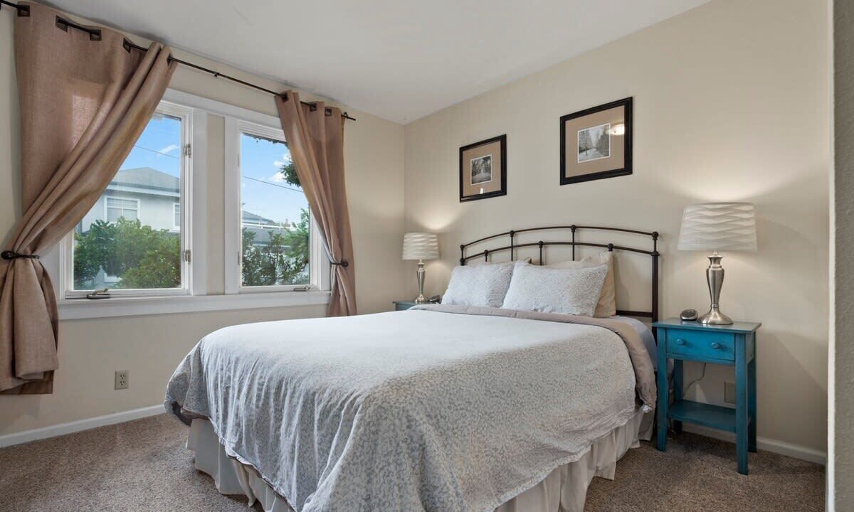 Photo of Bedroom in Seabright