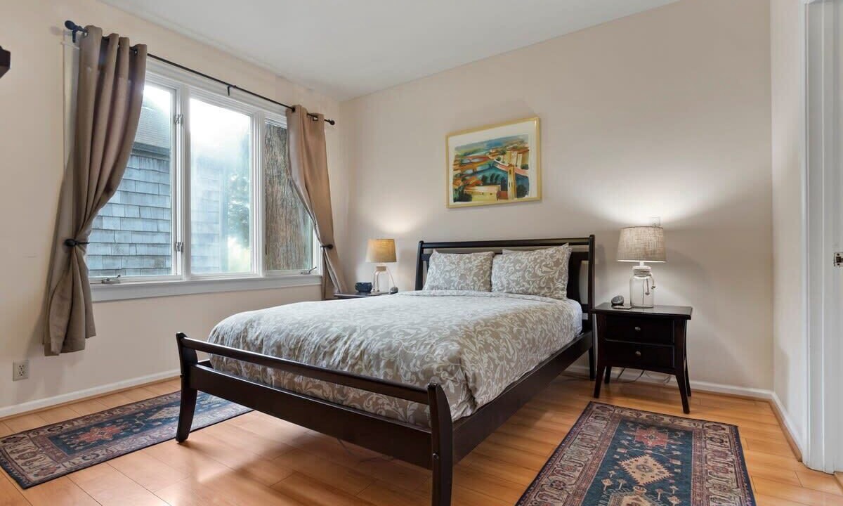 Photo of Bedroom in Seabright