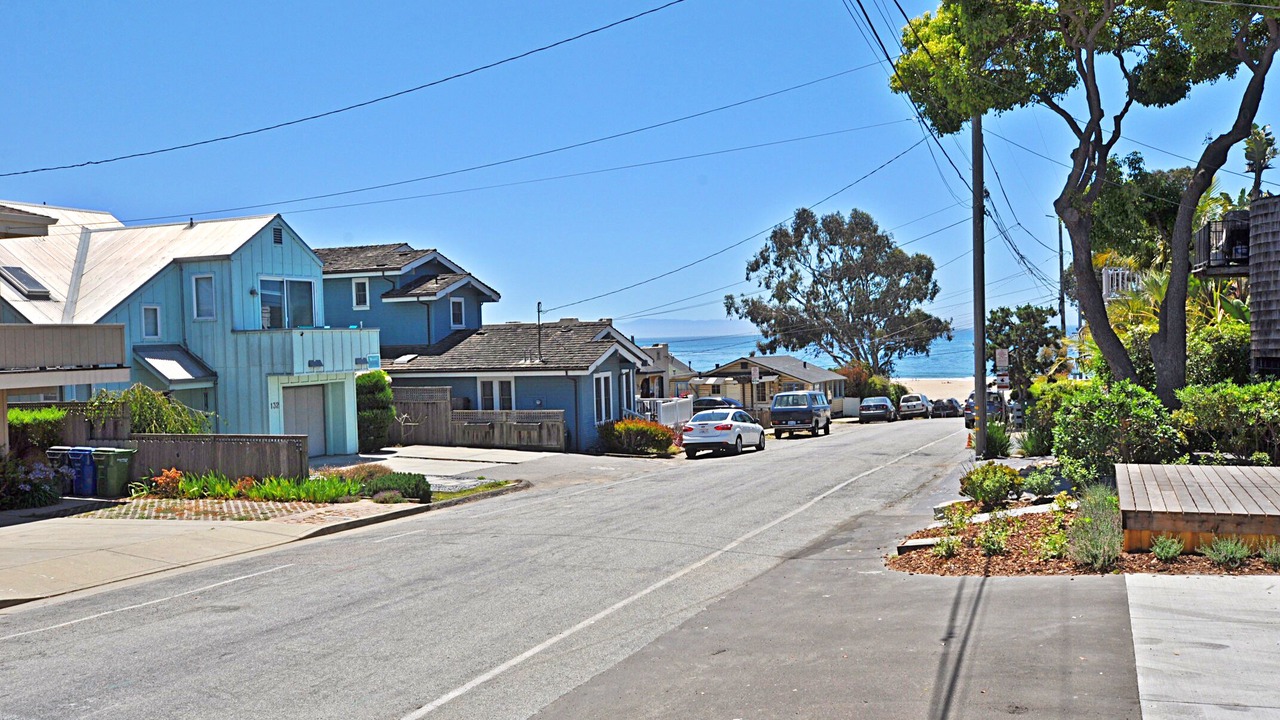 Photo of Others in Eastside Santa Cruz