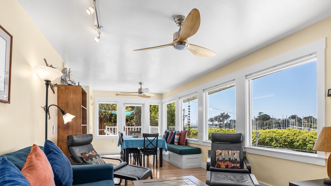 Photo of Livingroom in Eastside Santa Cruz