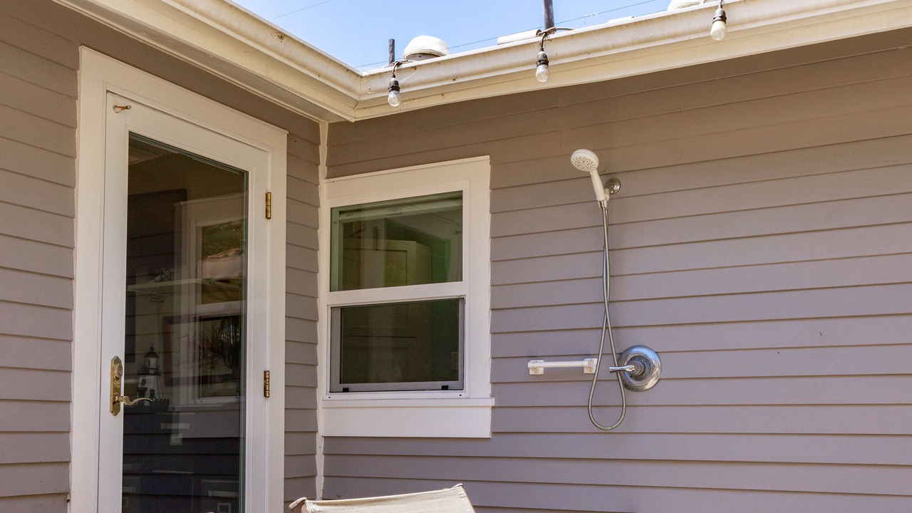 Photo of Patio Balcony in Eastside Santa Cruz