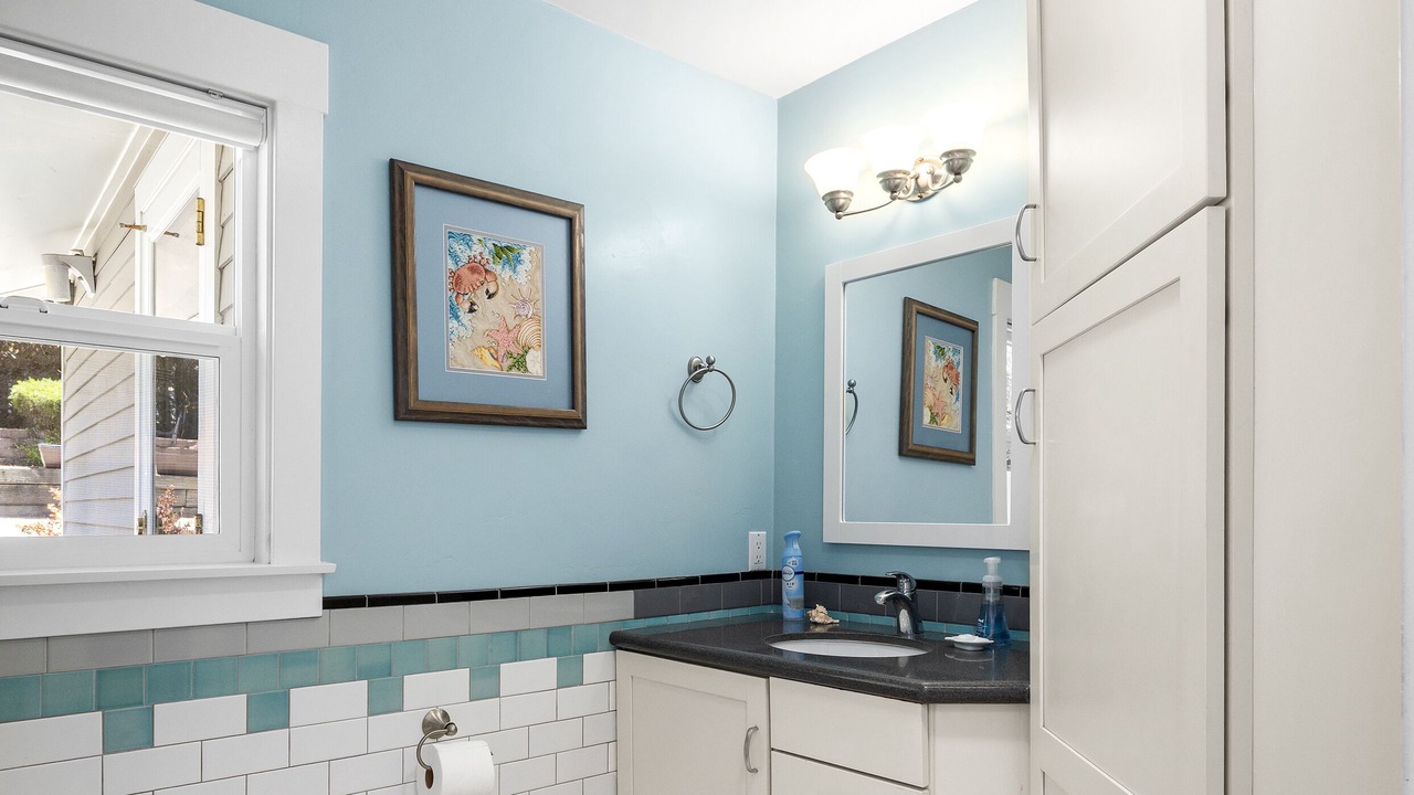 Photo of Bathroom in Eastside Santa Cruz